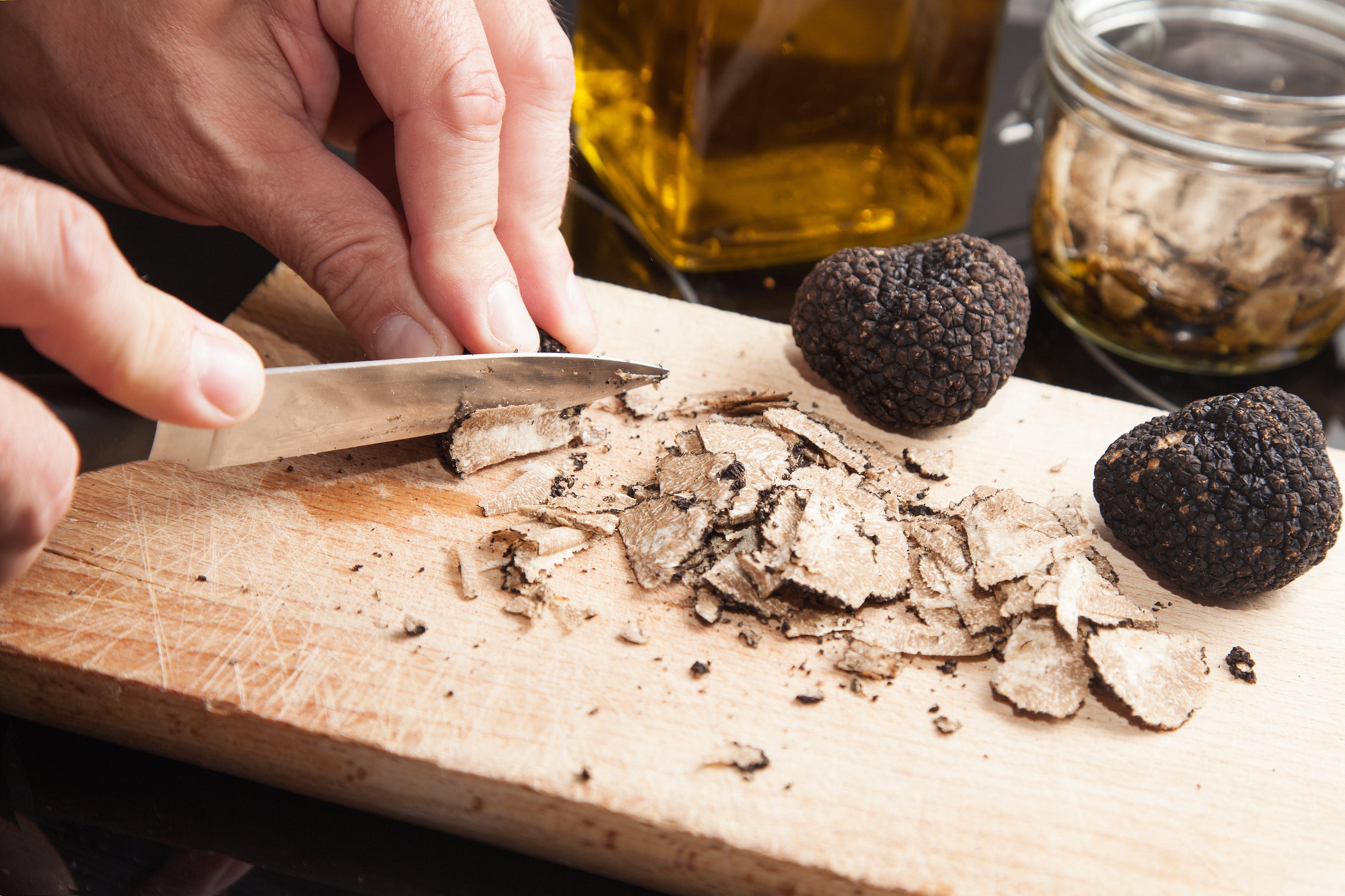 Truffe noire ou truffe d’été : laquelle choisir ?